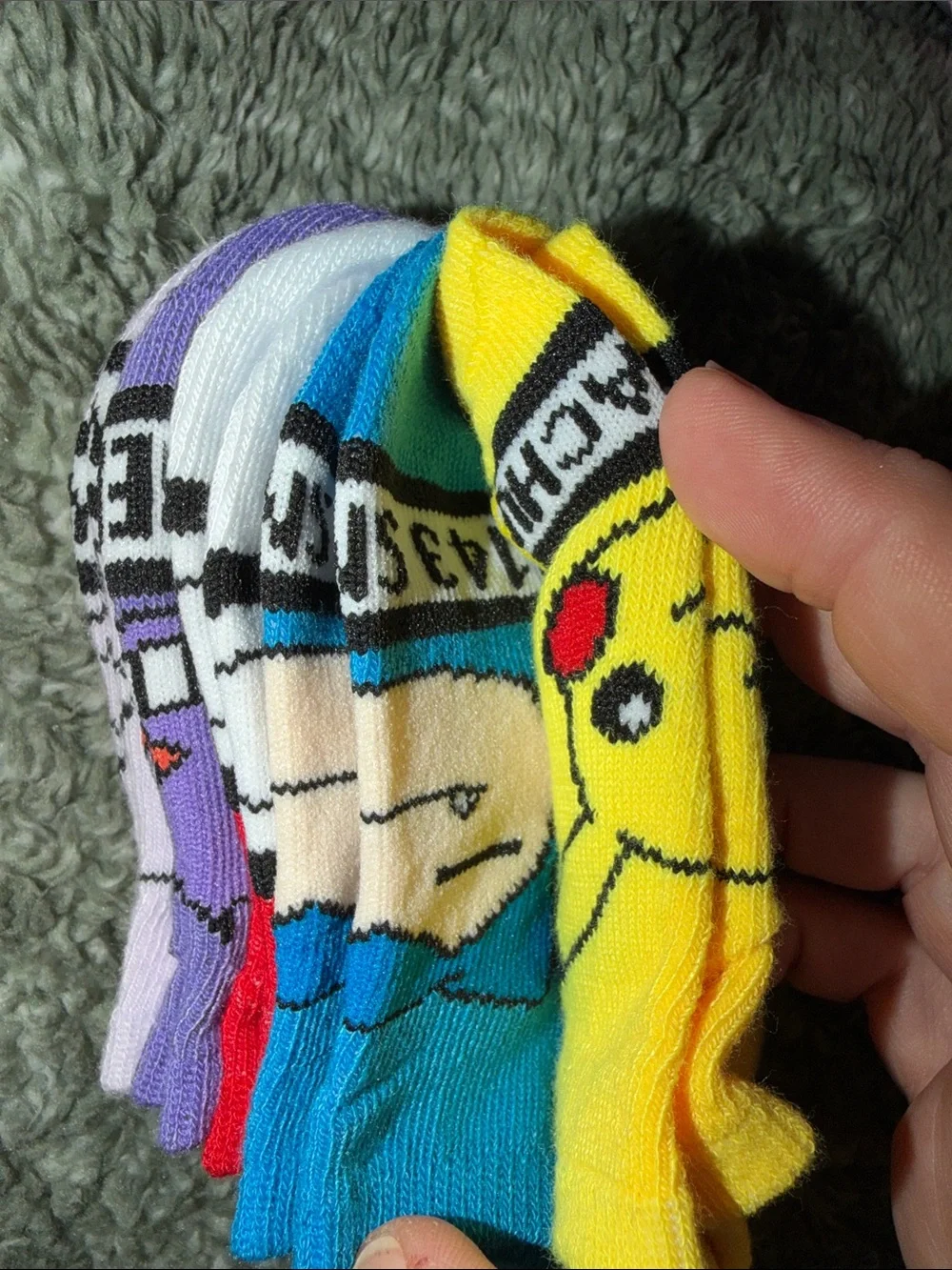 Kids 5 Pikachu & Pokémon Characters No-Show Socks 5 Minions Characters No show
